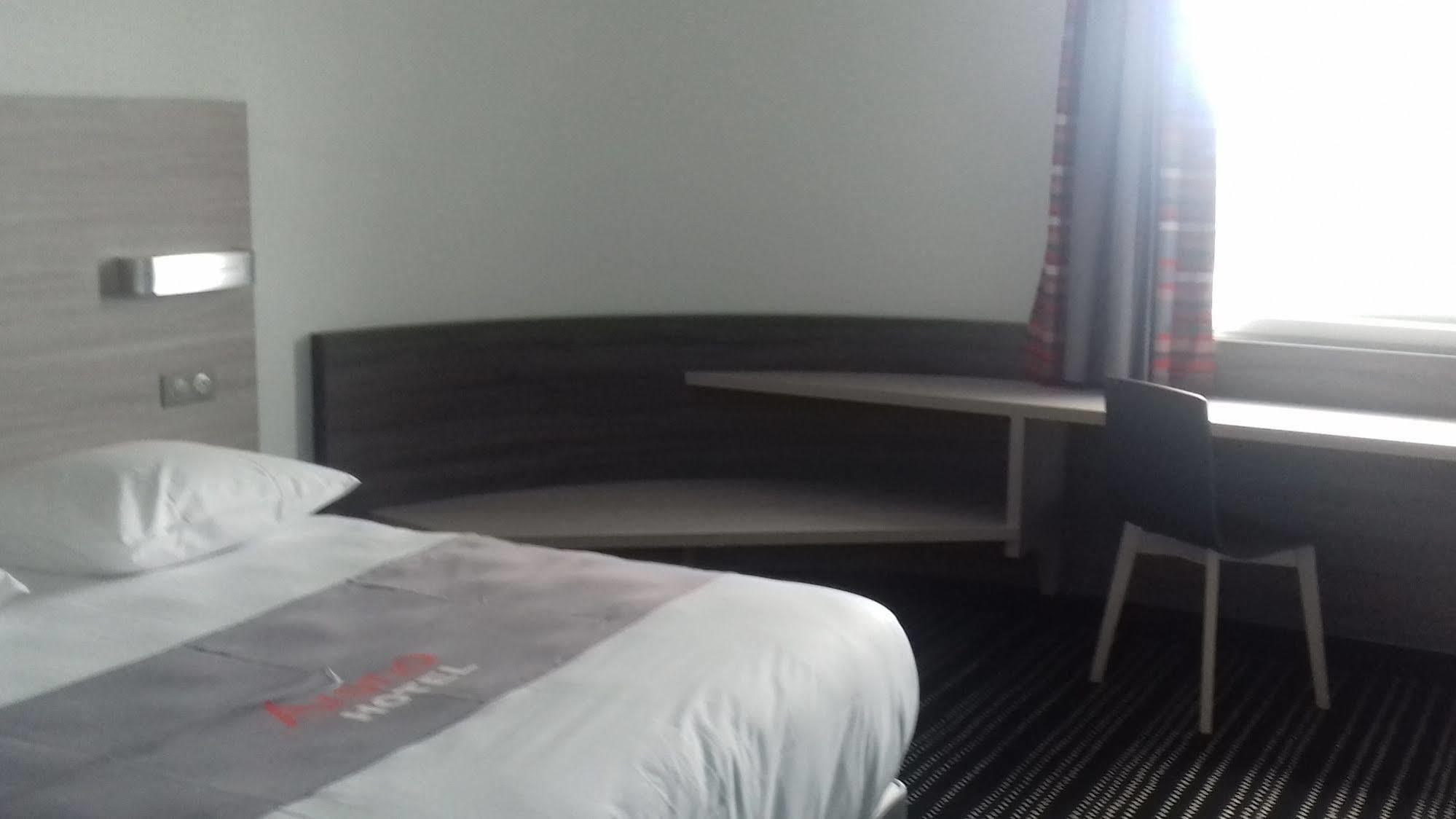 Hotel Arena Toulouse Eksteriør billede