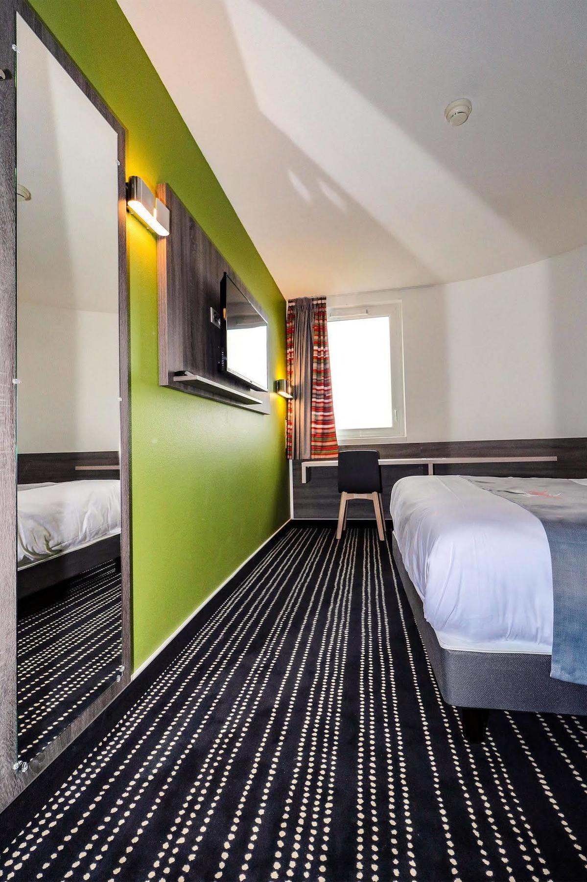 Hotel Arena Toulouse Eksteriør billede